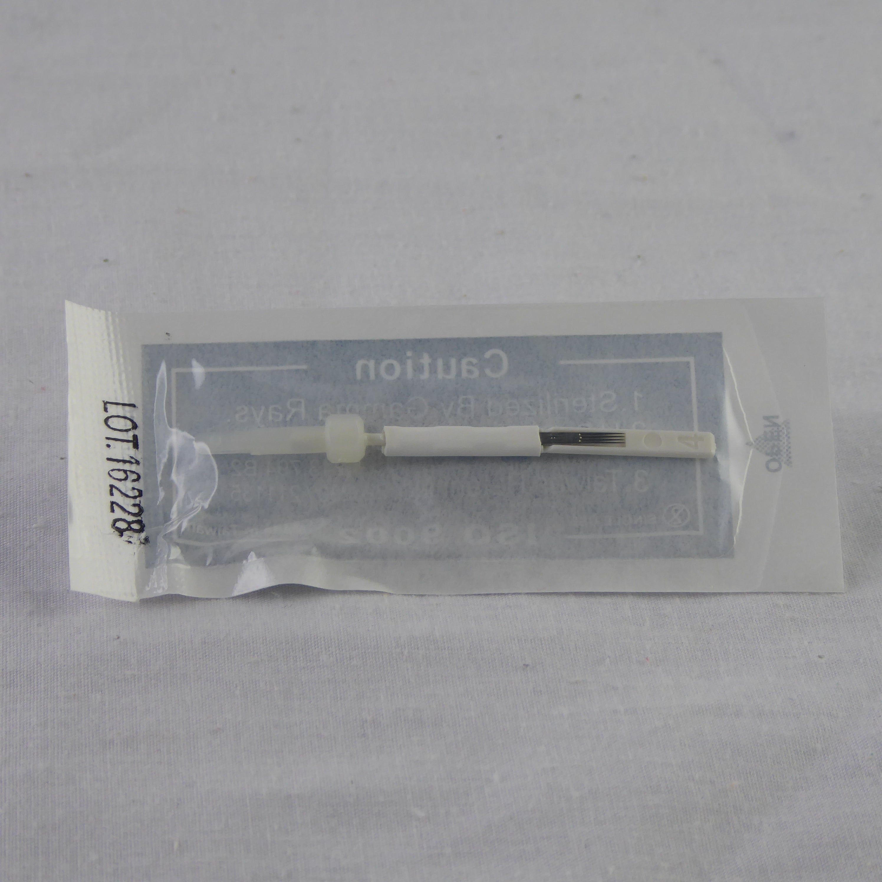 4 Prong Flat Needle (per piece) - permanentmakeupacademyph